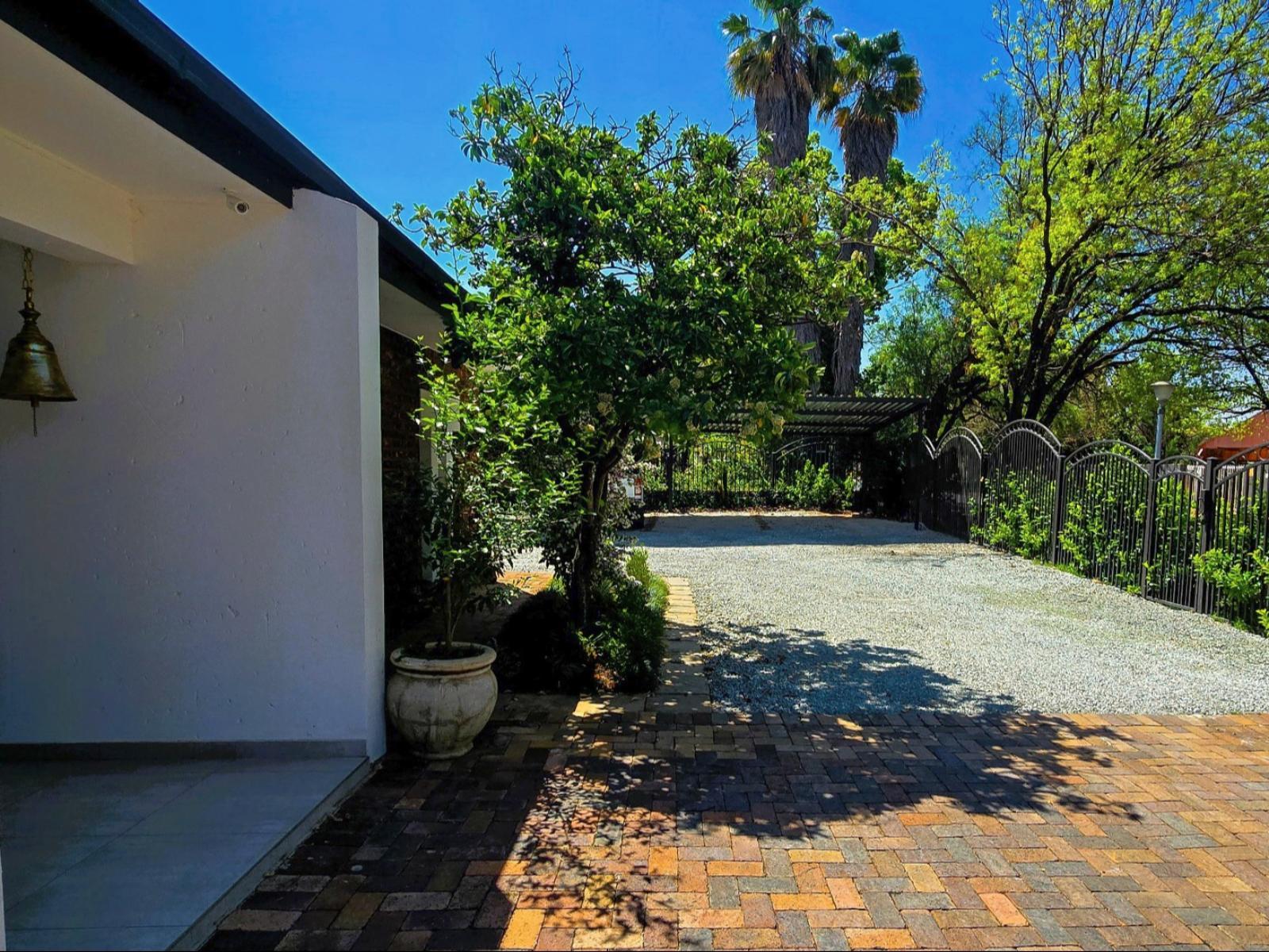 Villa-né Guesthouse