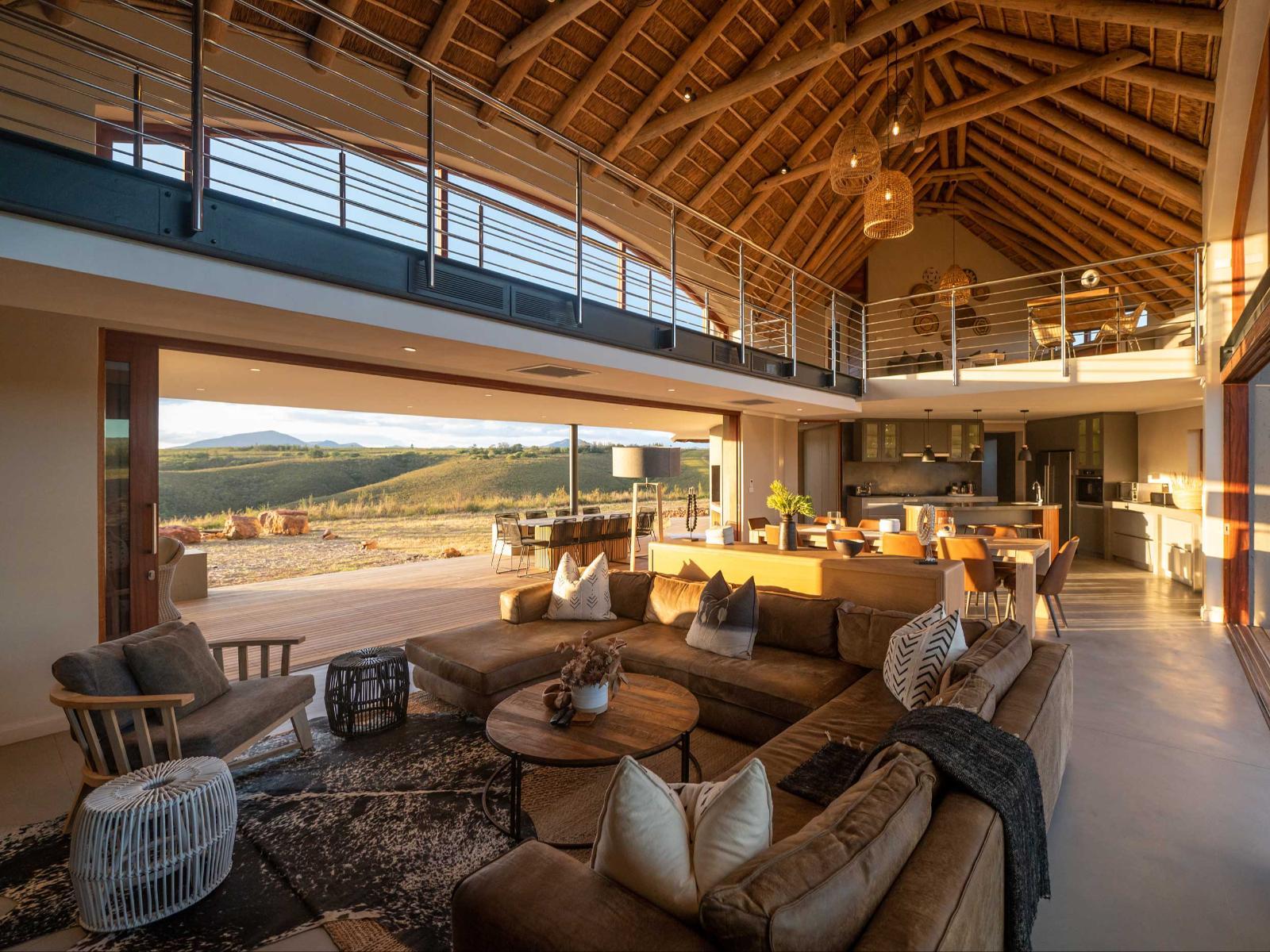 Gondwana Kwena Villa: Wohnbereich mit Talblick