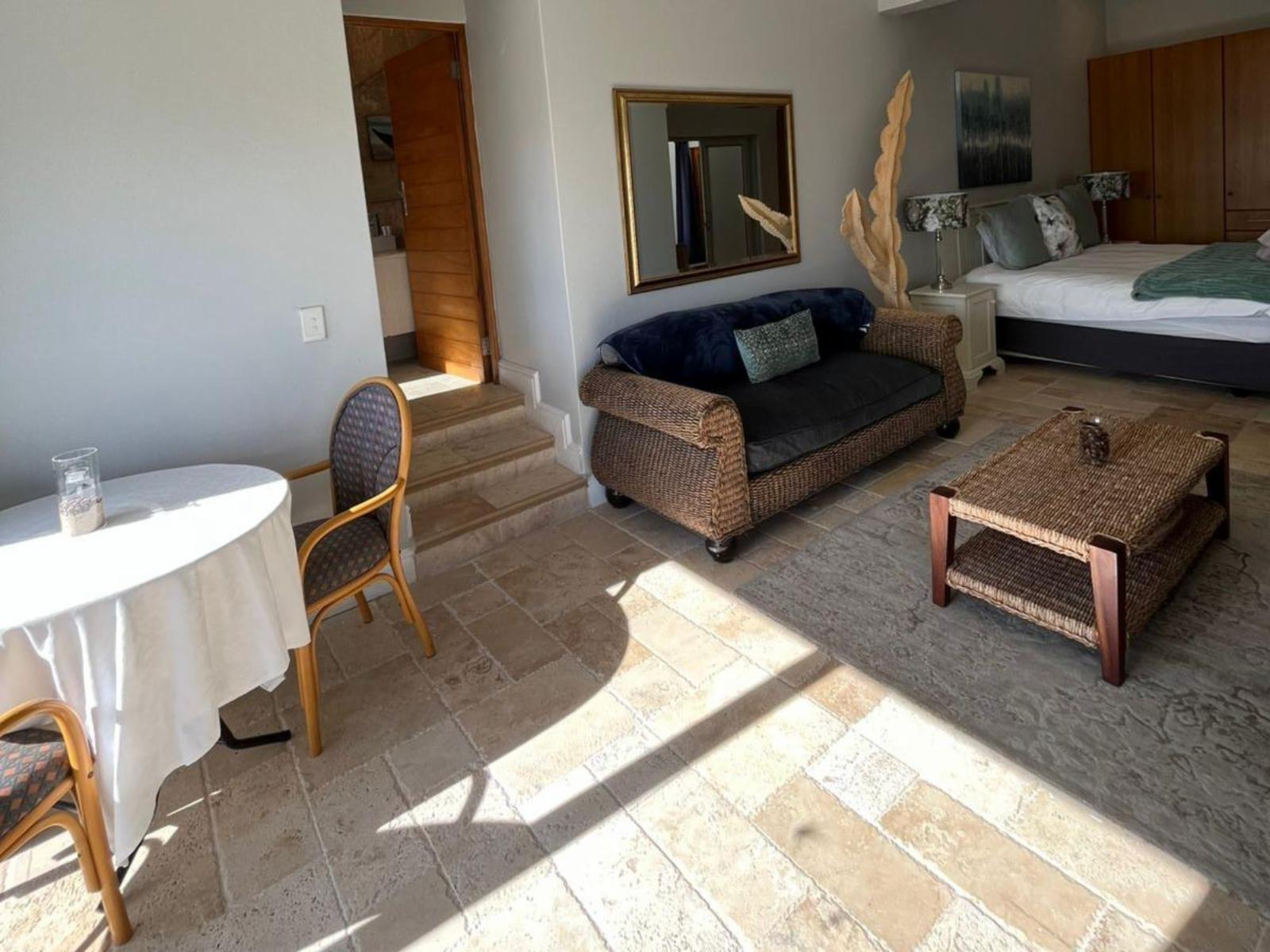 Roomtype 7: Photo of the whole room Castle on the Heads