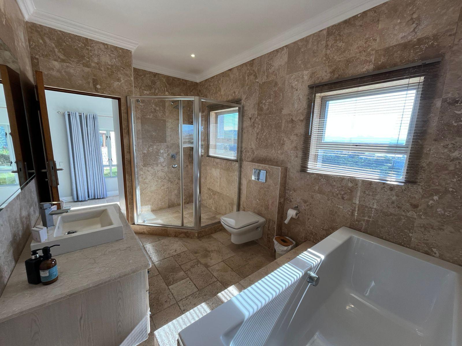 Roomtype 7: Bathroom Castle on the Heads
