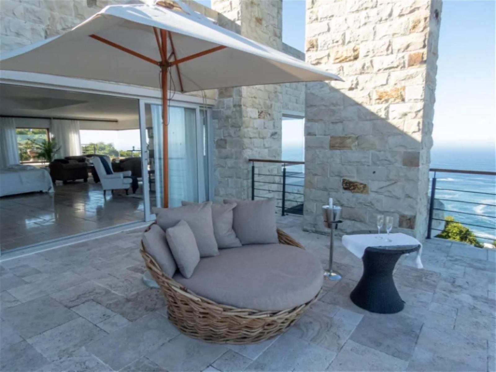 Roomtype 5: Balcony/Terrace Castle on the Heads