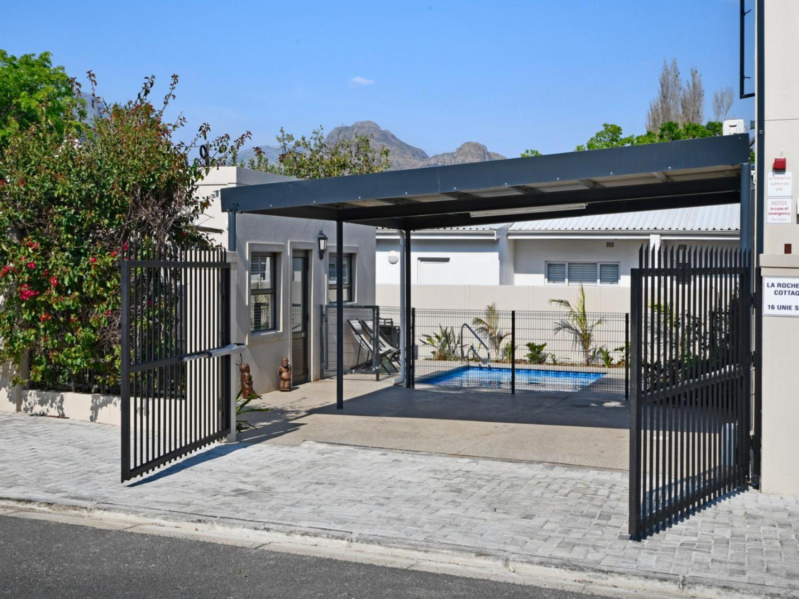 La Rochelle Cottage