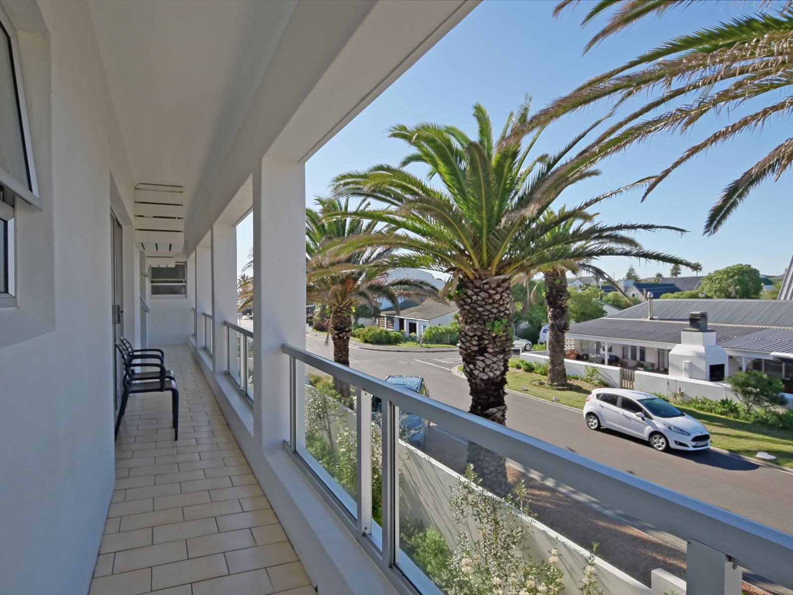 19 Beach Road