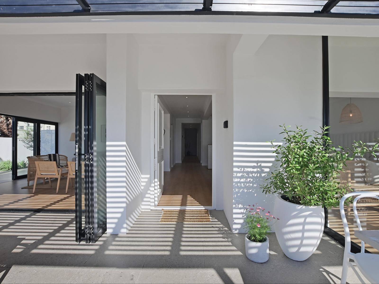 19 Beach Road