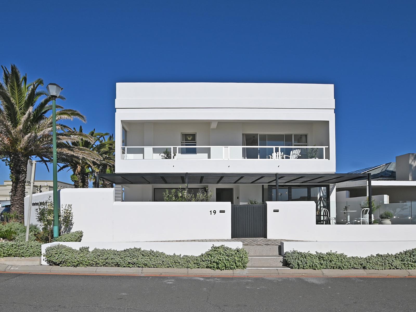 19 Beach Road