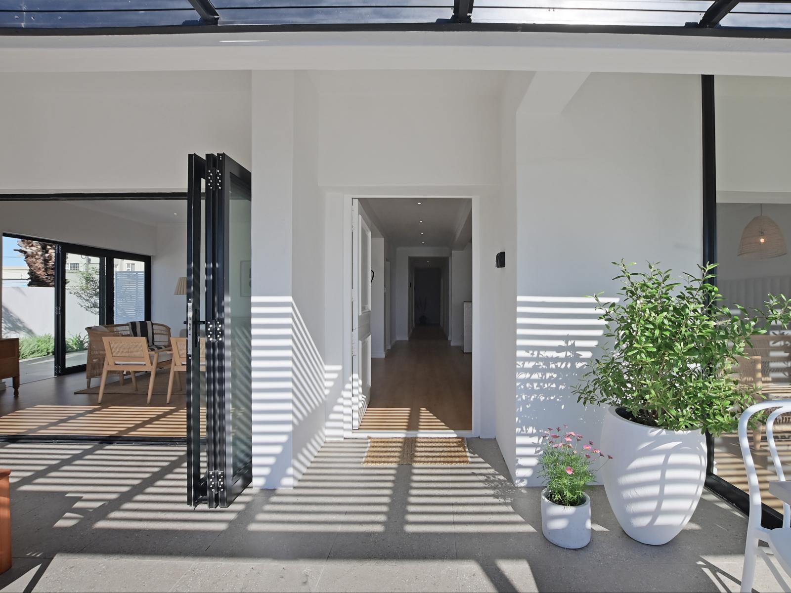 19 Beach Road