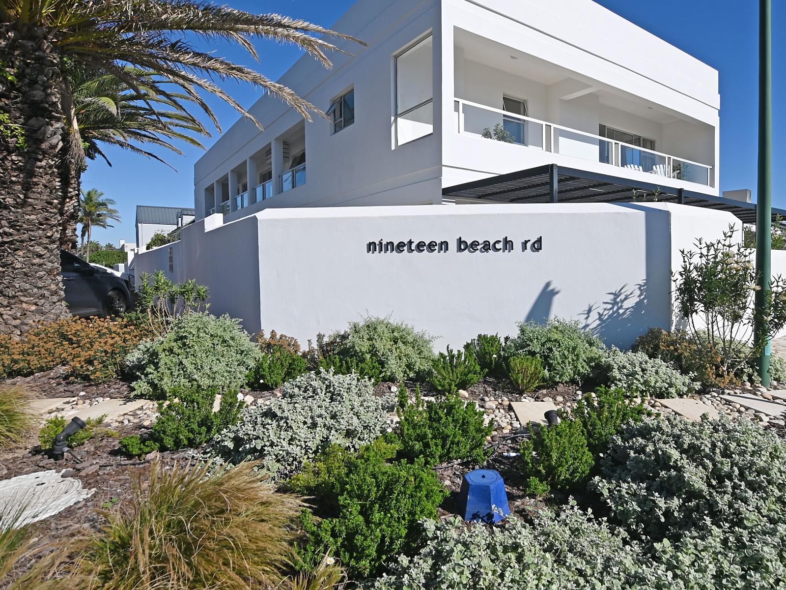 19 Beach Road