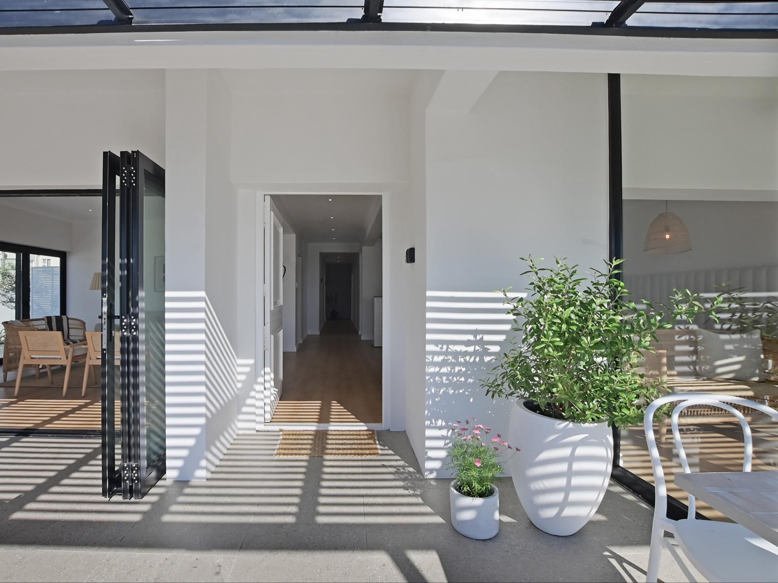 19 Beach Road