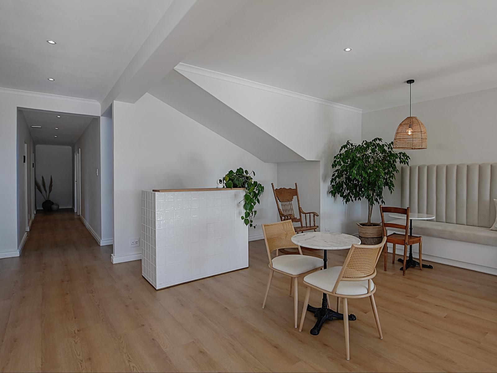19 Beach Road