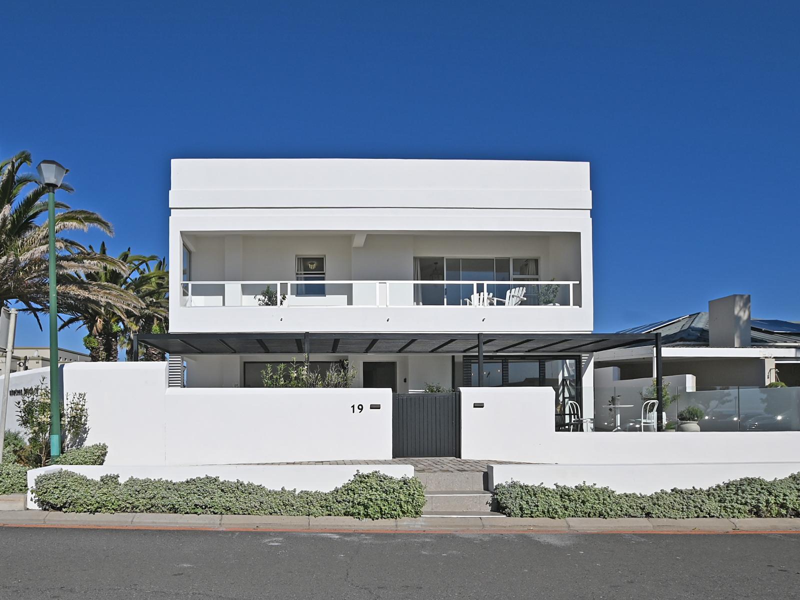19 Beach Road