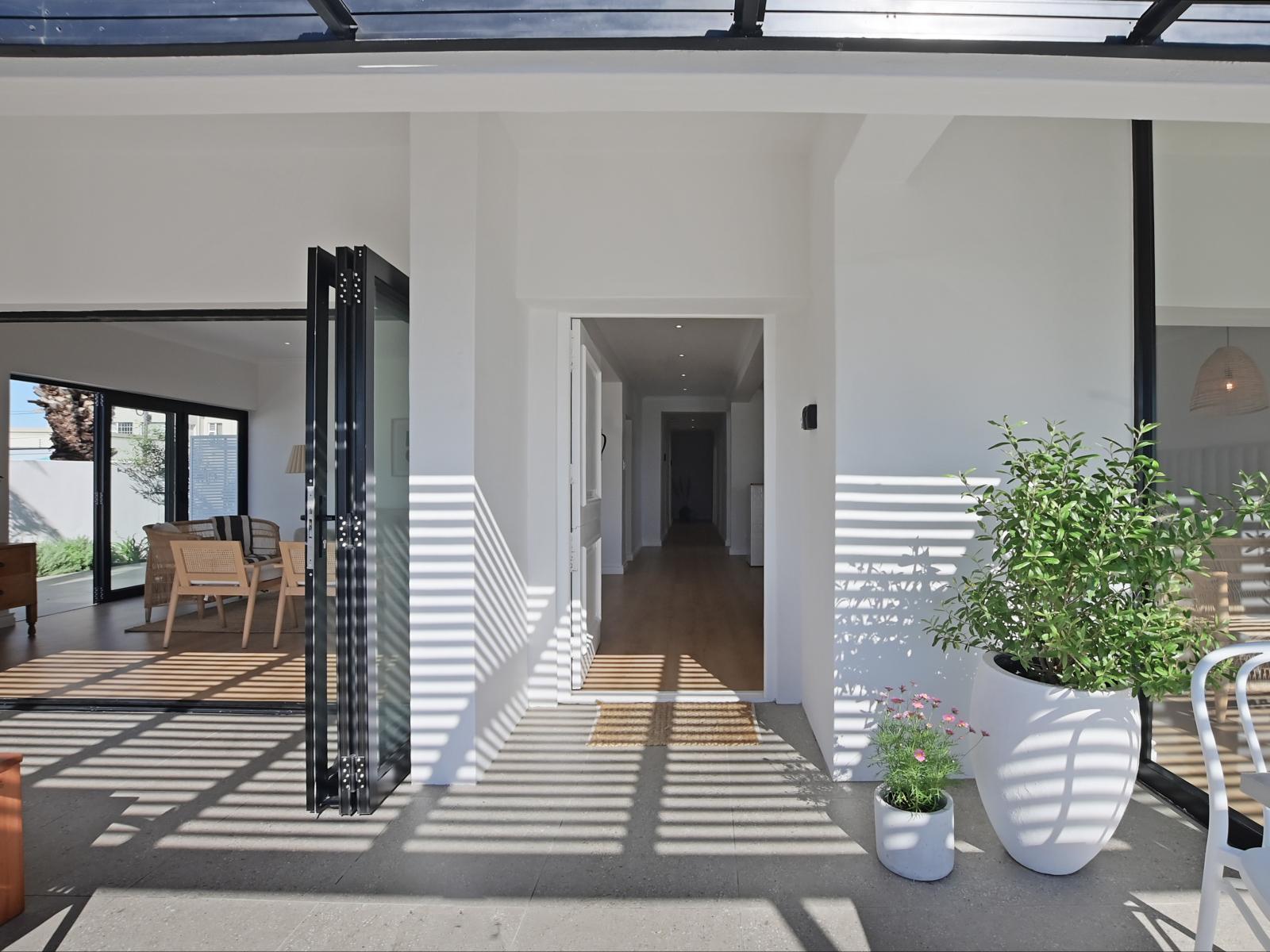 19 Beach Road