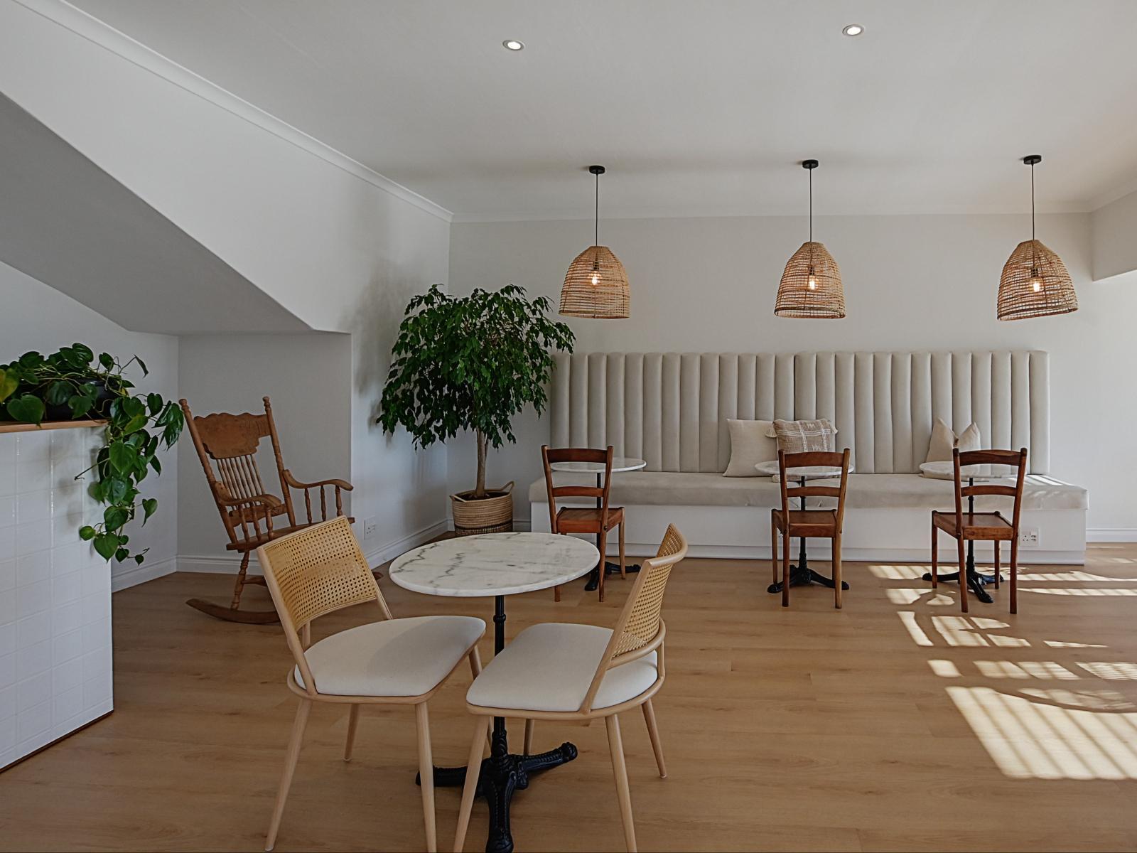 19 Beach Road