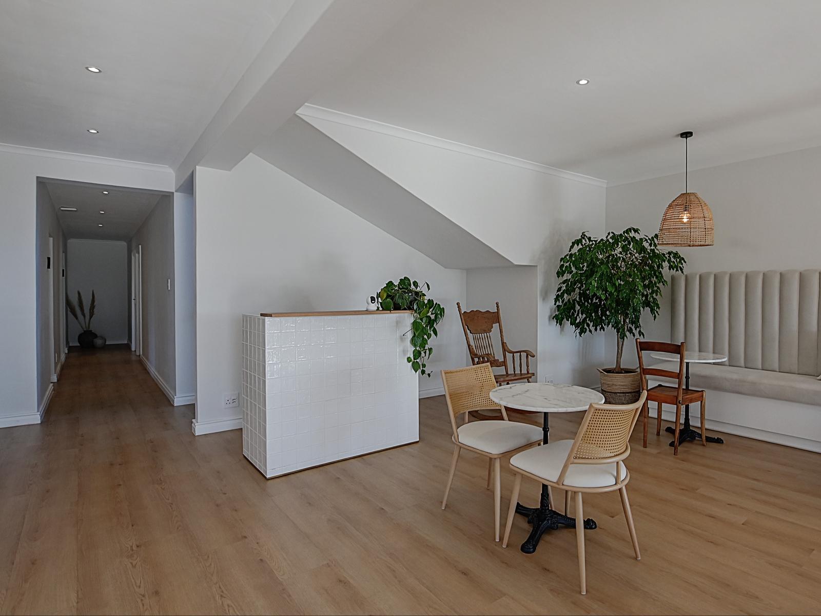 19 Beach Road