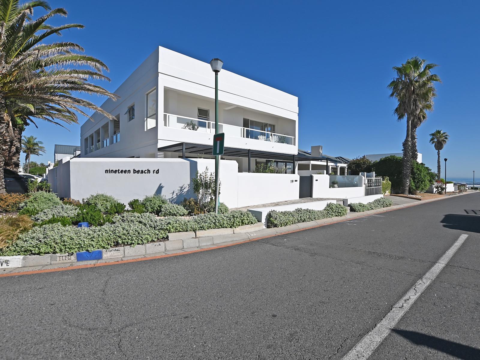 19 Beach Road