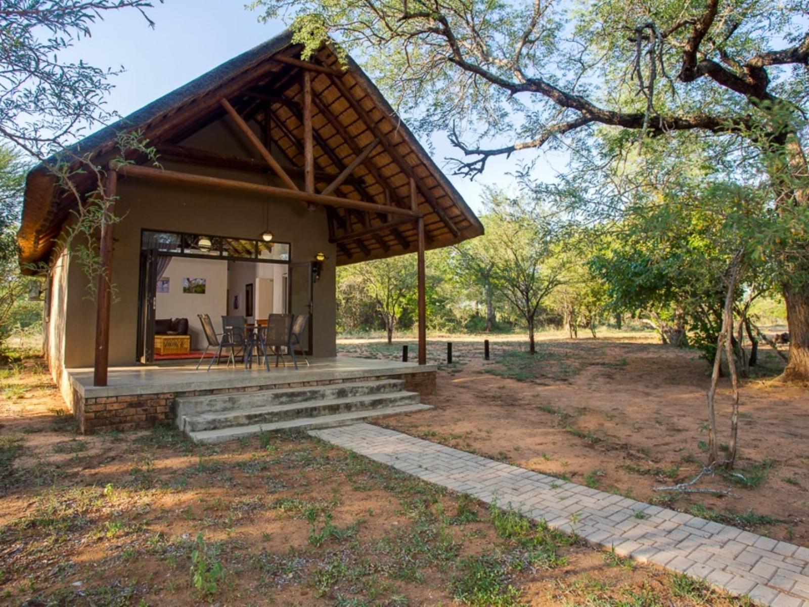 Kubu Bush Lodge