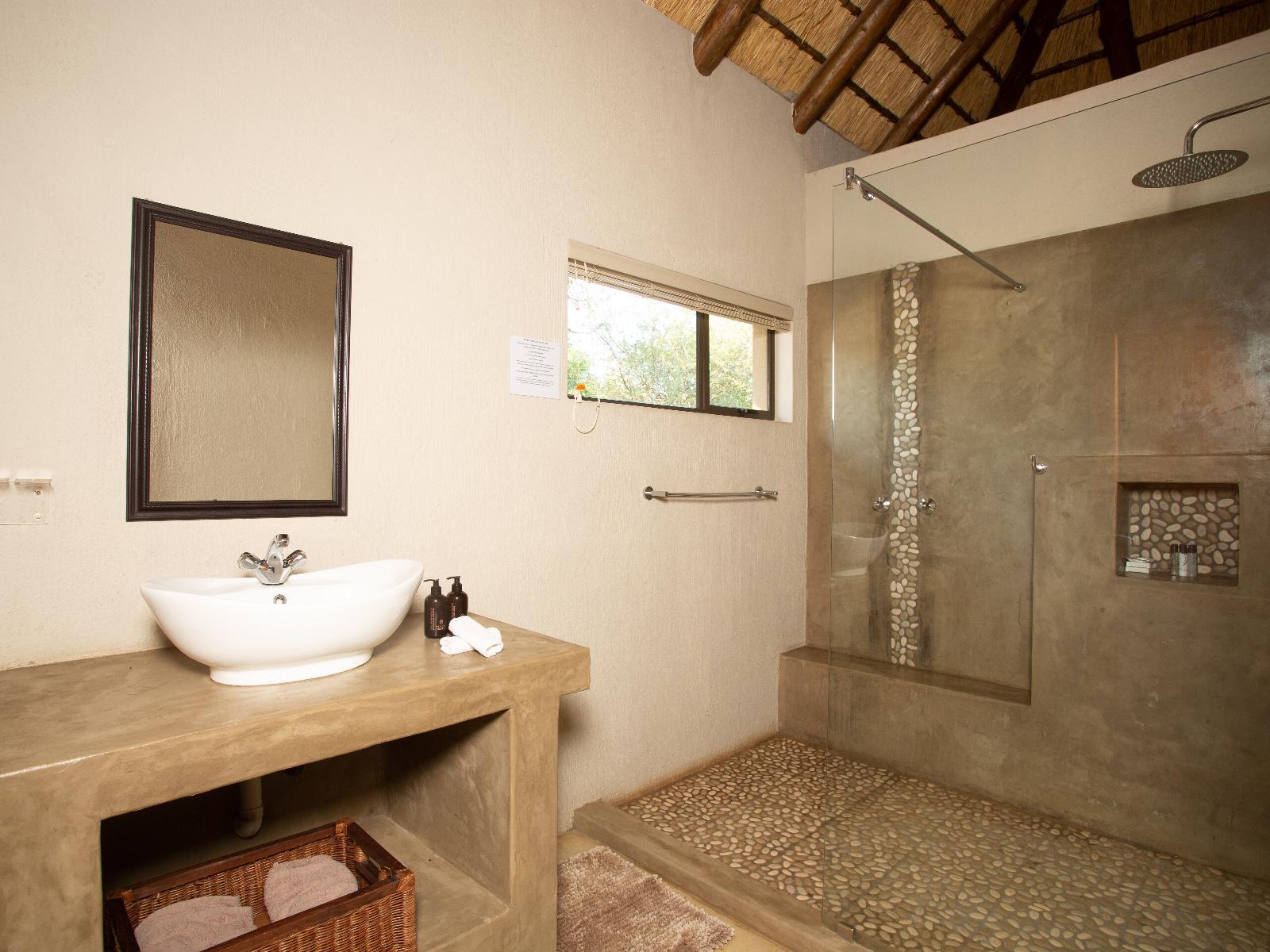 Kubu Bush Lodge
