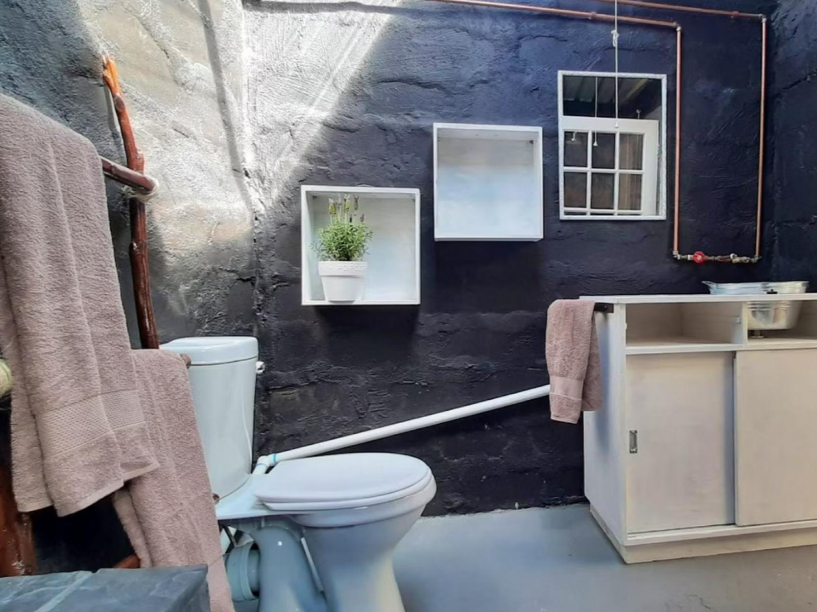 11 Mountain Stream Hot Tub Accommodation