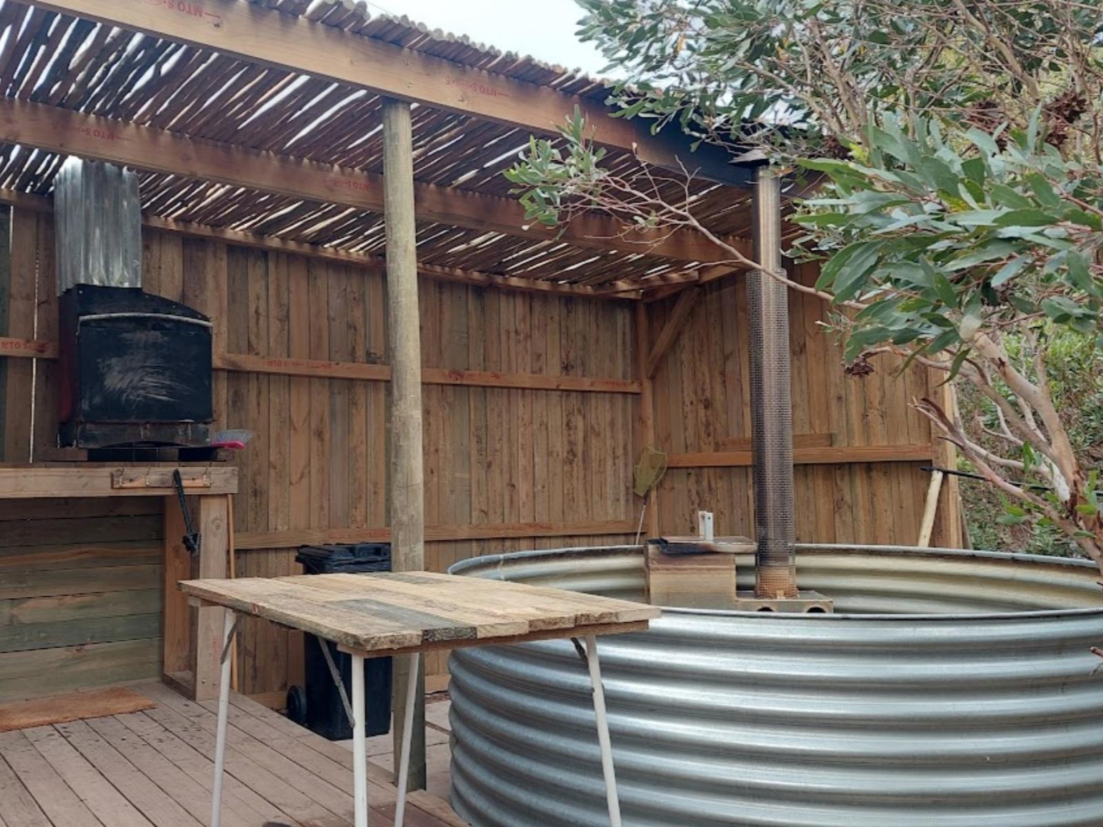 11 Mountain Stream Hot Tub Accommodation