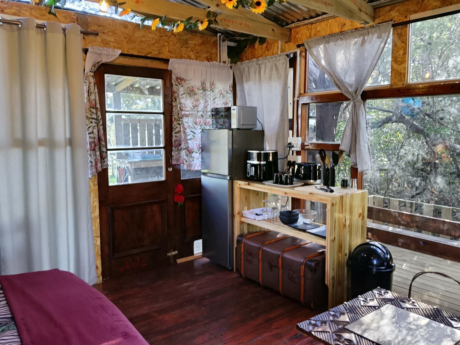11 Mountain Stream Hot Tub Accommodation