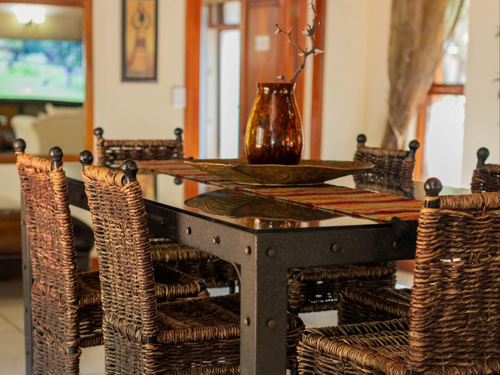 Phakela Private Game Lodge
