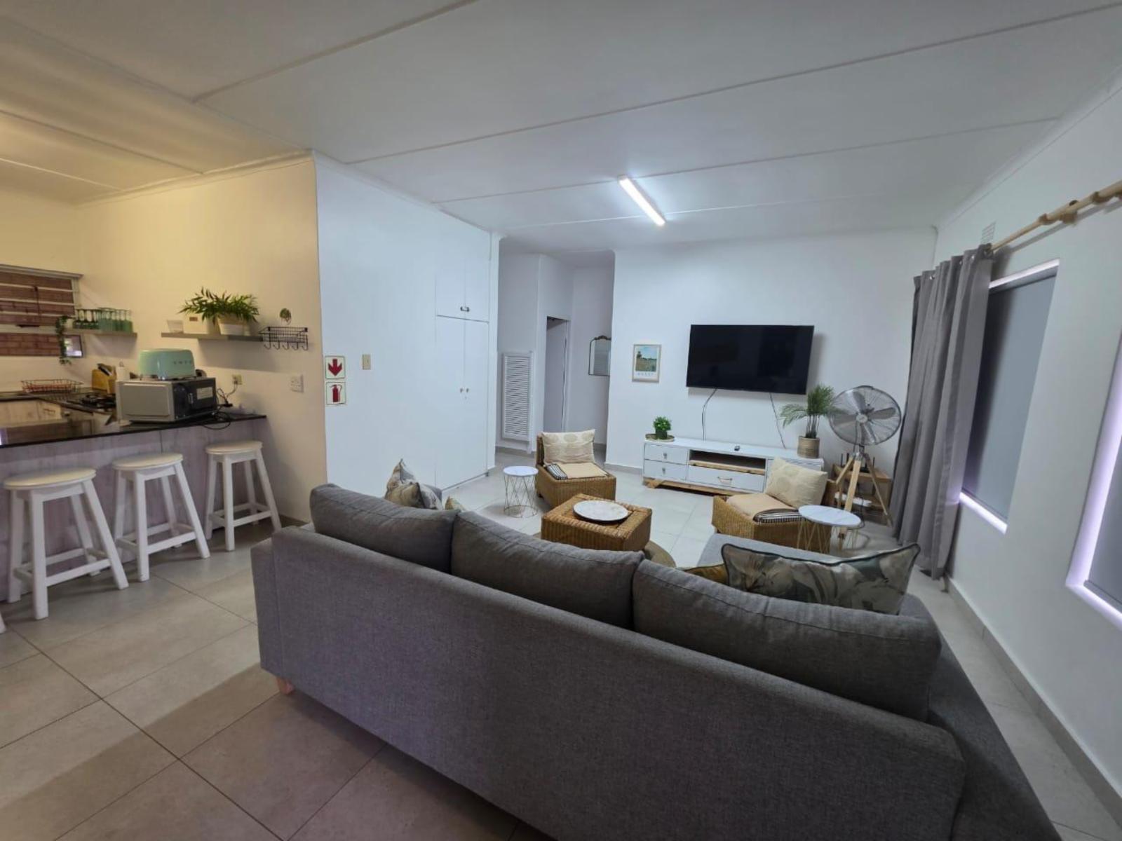 Hello Home Struisbaai