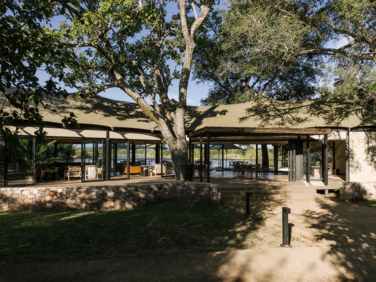 Zambezi Sands by Batoka