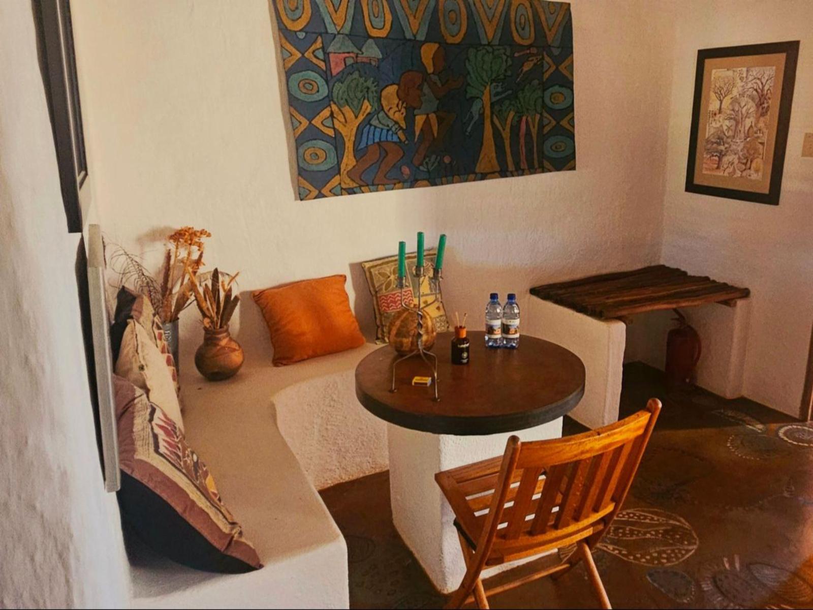 Eningu Kalahari Lodge