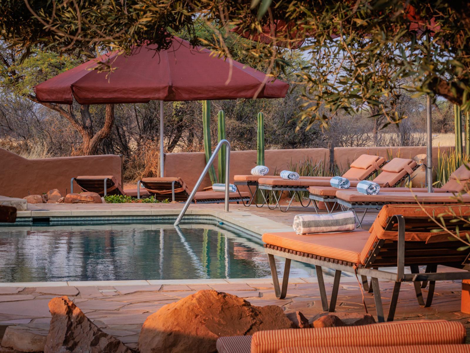 Eningu Kalahari Lodge