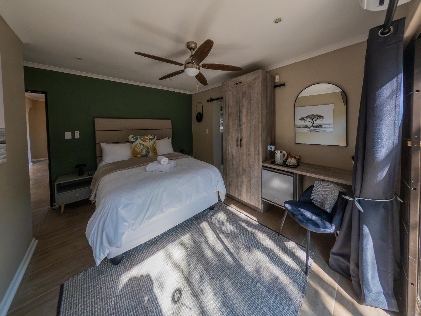 8 On Penny Guesthouse