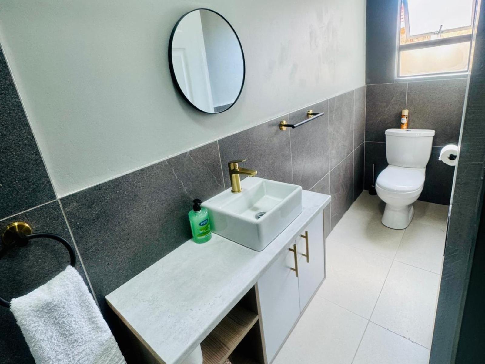 Ematolweni Guesthouse