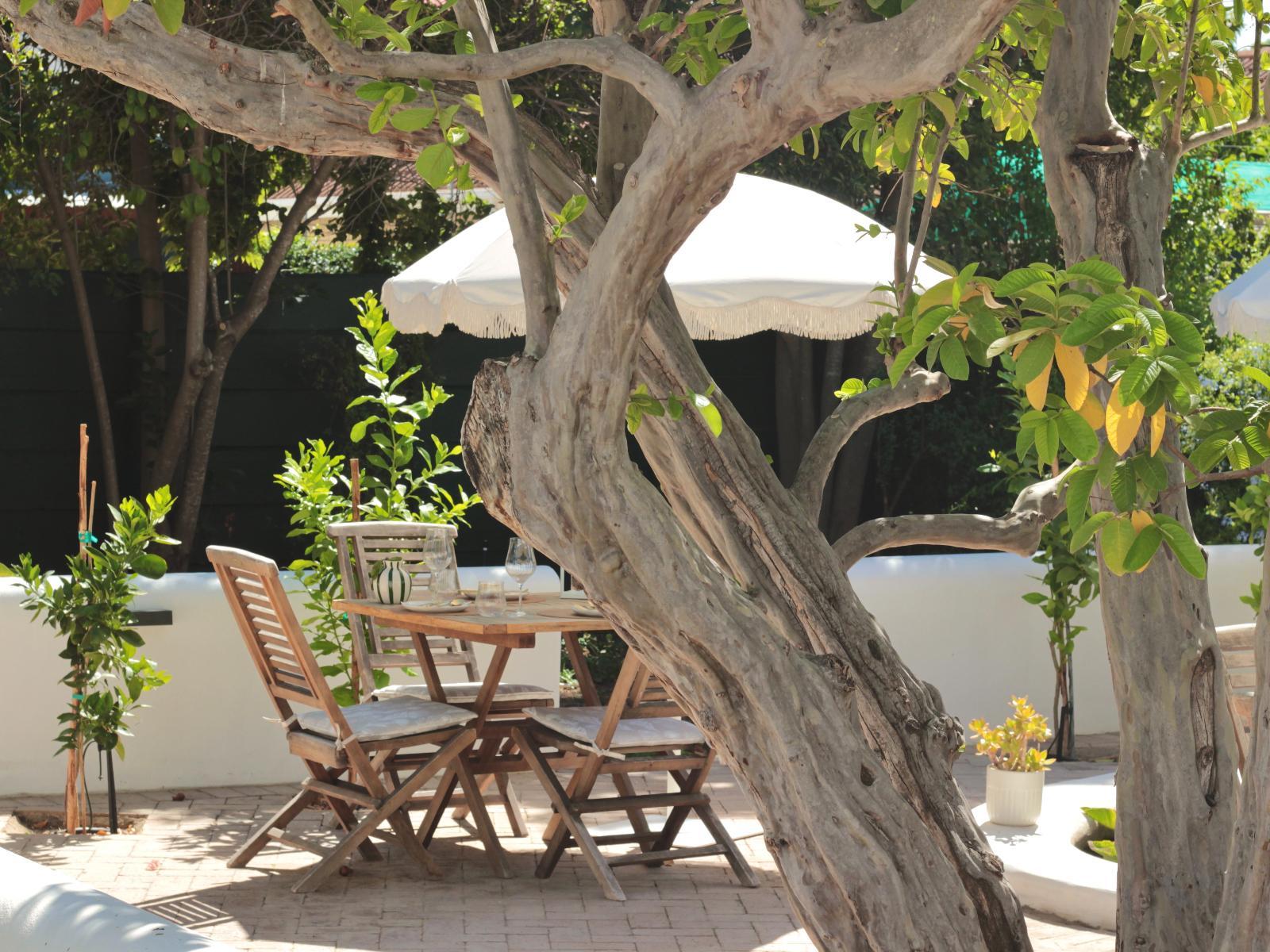 Robertson Manor *****