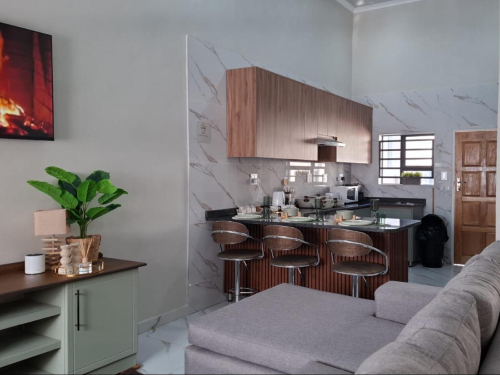 Ficus self catering