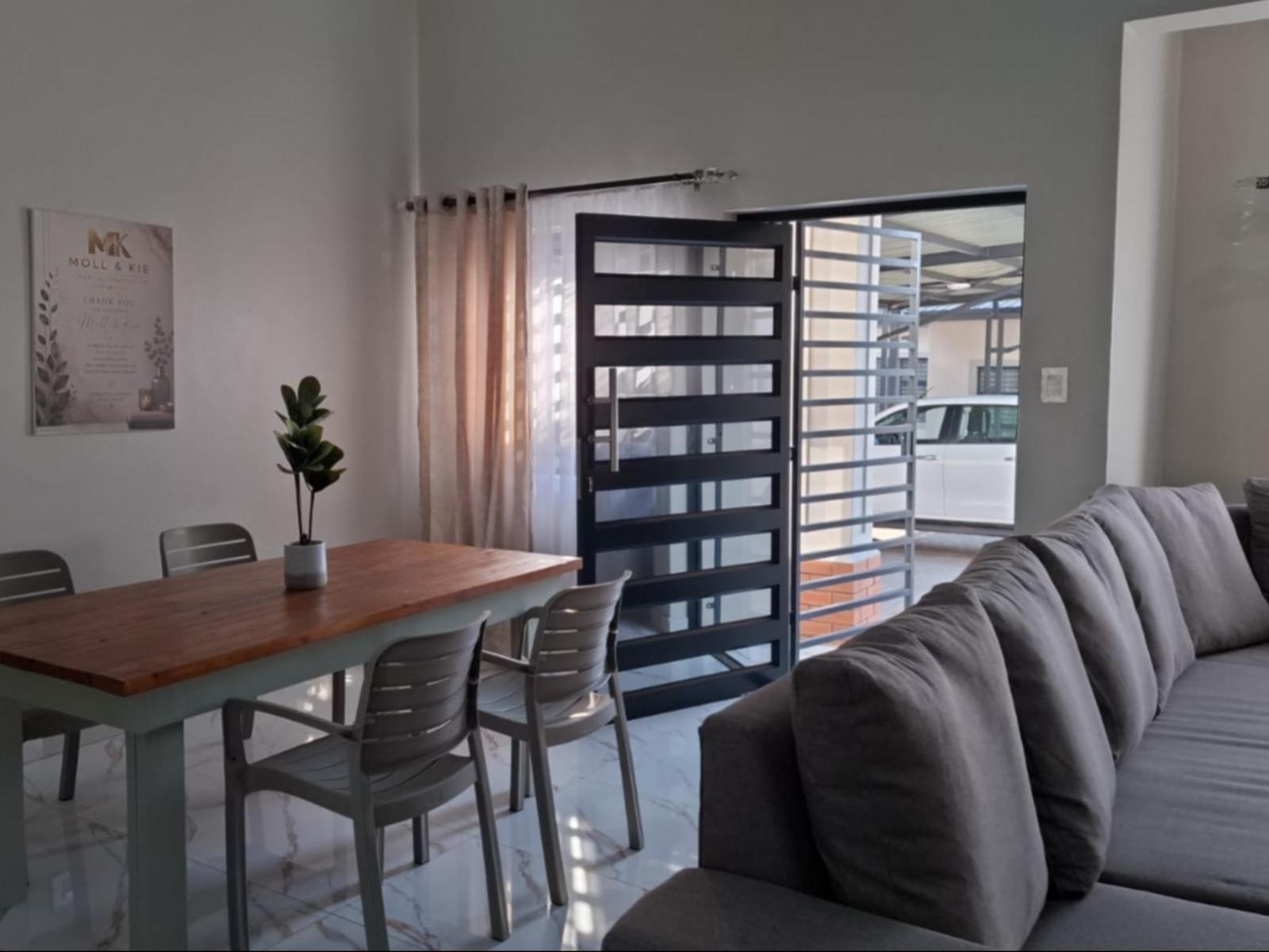 Ficus self catering