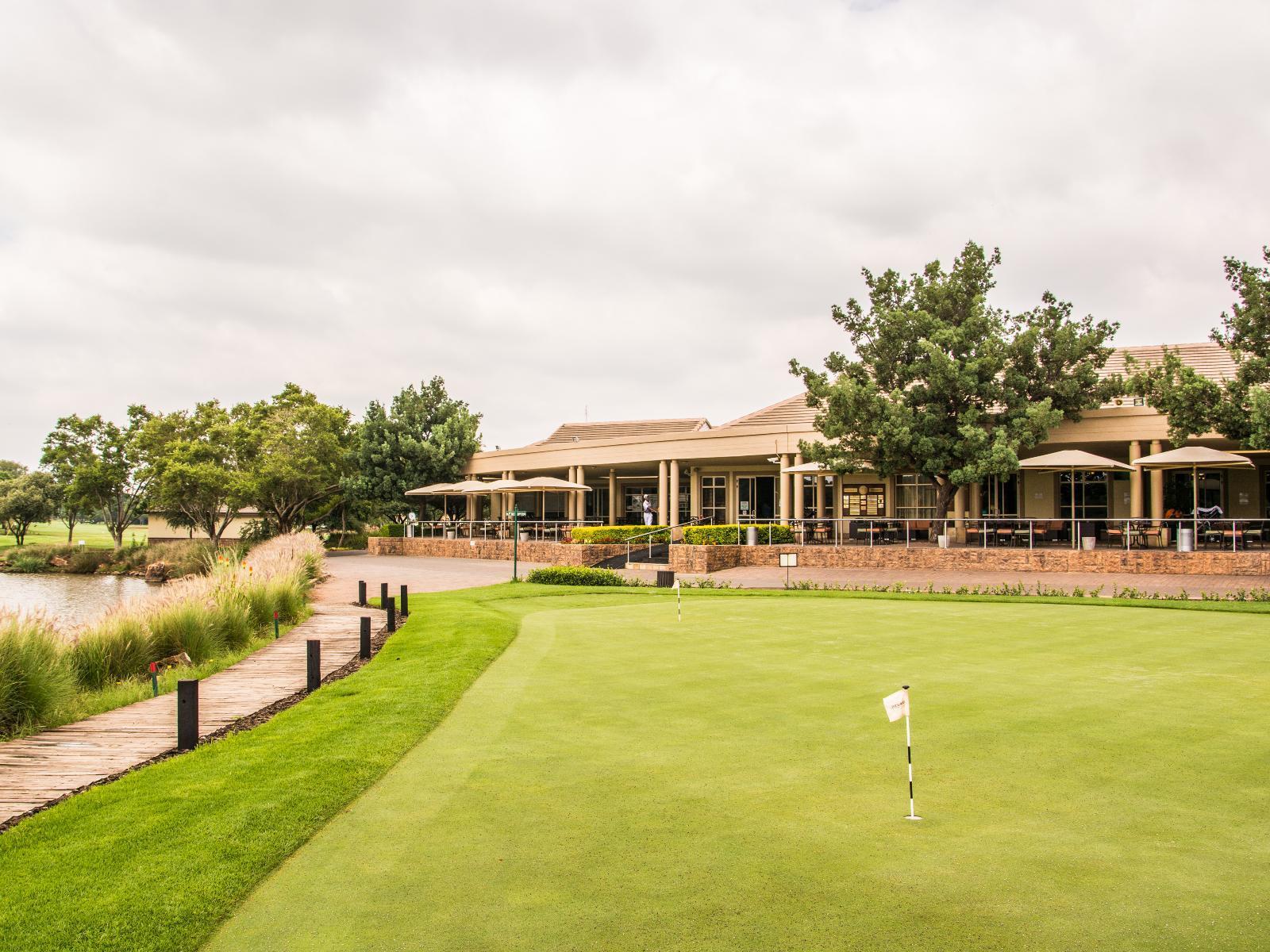 Centurion Golf Suites Boca Walk
