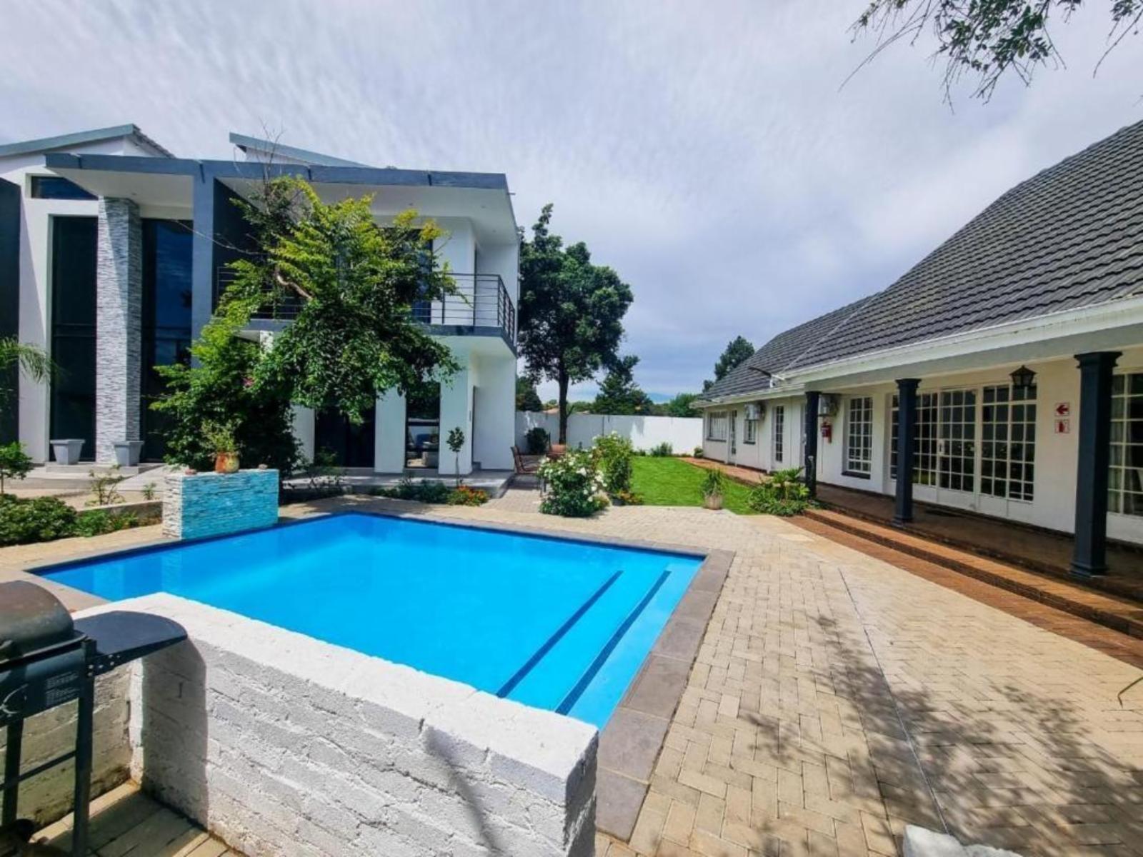118 on Bayley and Bayley Boutique Guesthouse