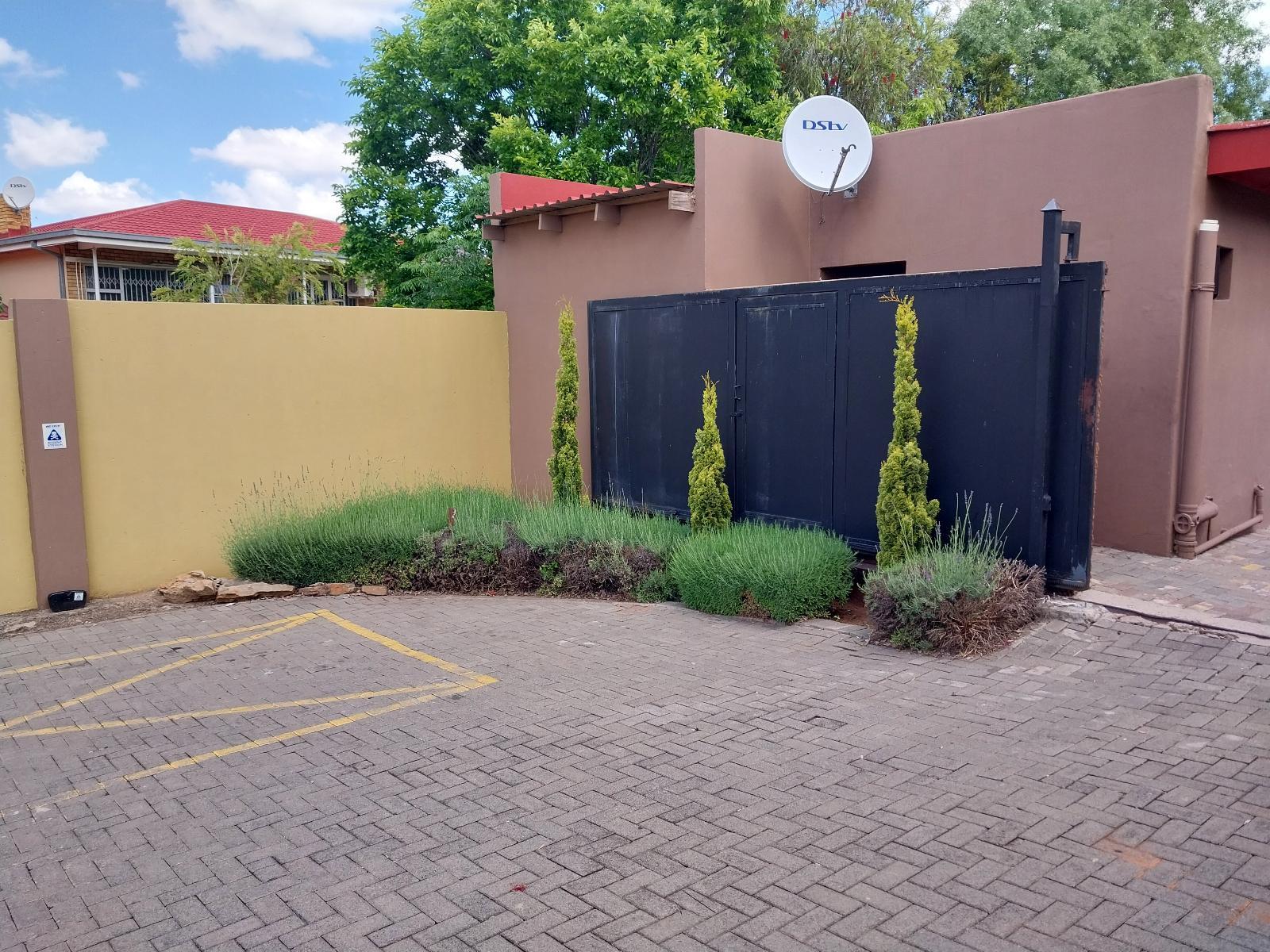 Monticello Guesthouse