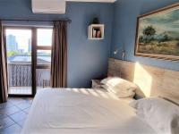 Room 1 King bed in Cottage
