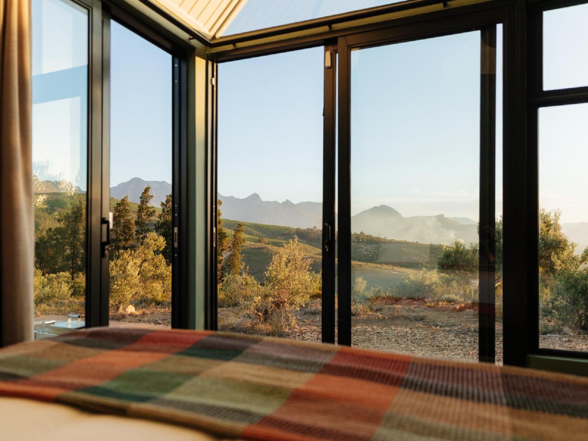 Romeo Eco Pod, Untether Olive View gallery
