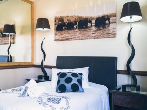 Standard single en-suite