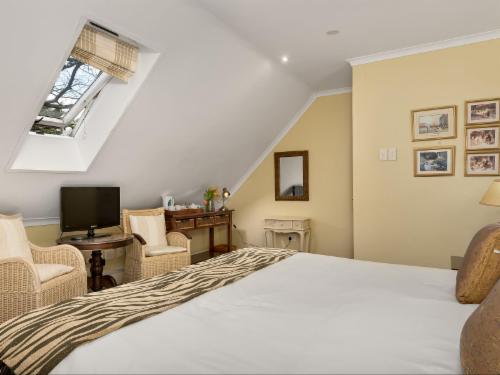 Gable Room 3 - Deluxe Attic