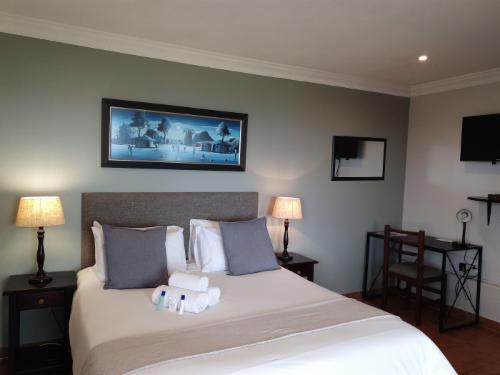 Double Garden Entrance Lodge Room