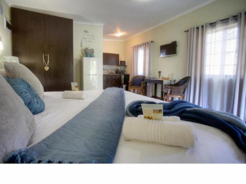 Room 7 - Self Catering Unit