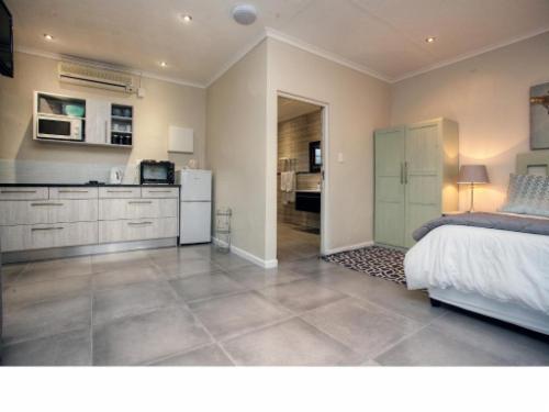 Room9 - Self Catering Garden Cottage