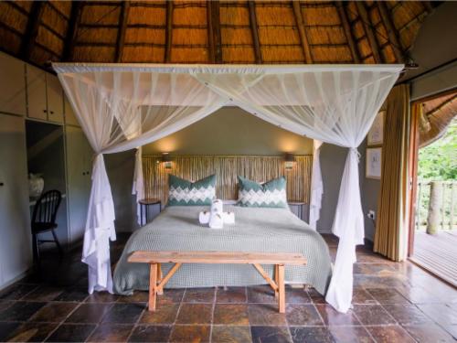 Deluxe Room 3