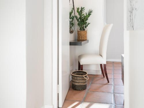 Winelands Home