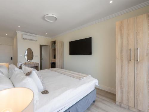 Sea Facing Room (2)