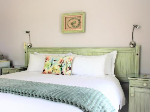 Baywatch Guest House - Sea Urchin Room