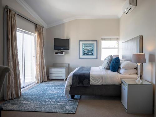 Superior Sea Facing Rooms