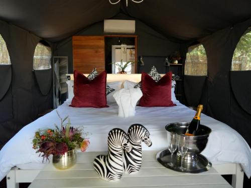Luxury Safari Tent 2