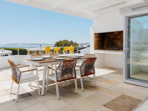 Paternoster Rentals - Moin Moin